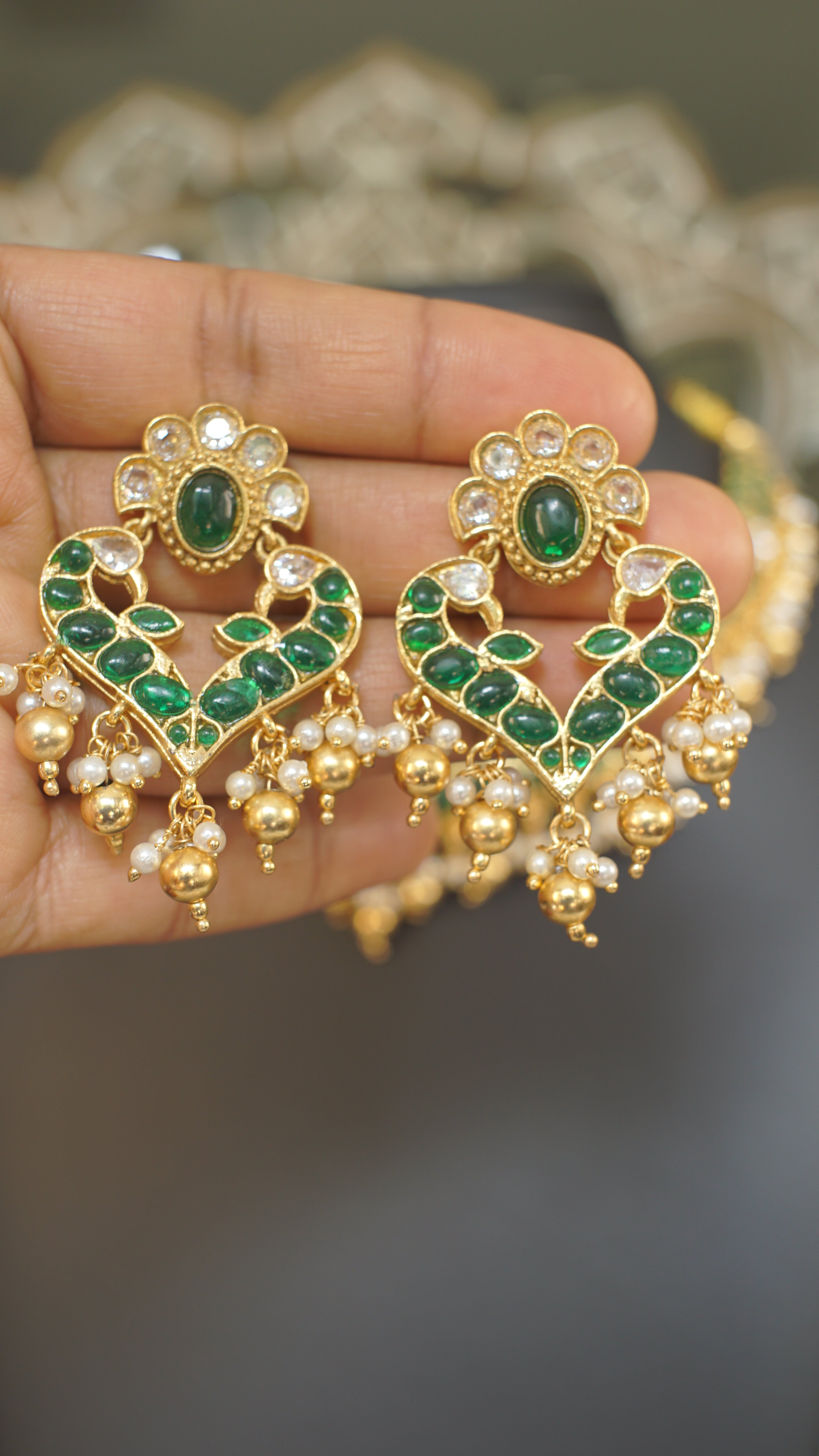 Emerald Green Kundan Choker Set with Pearl Drops
