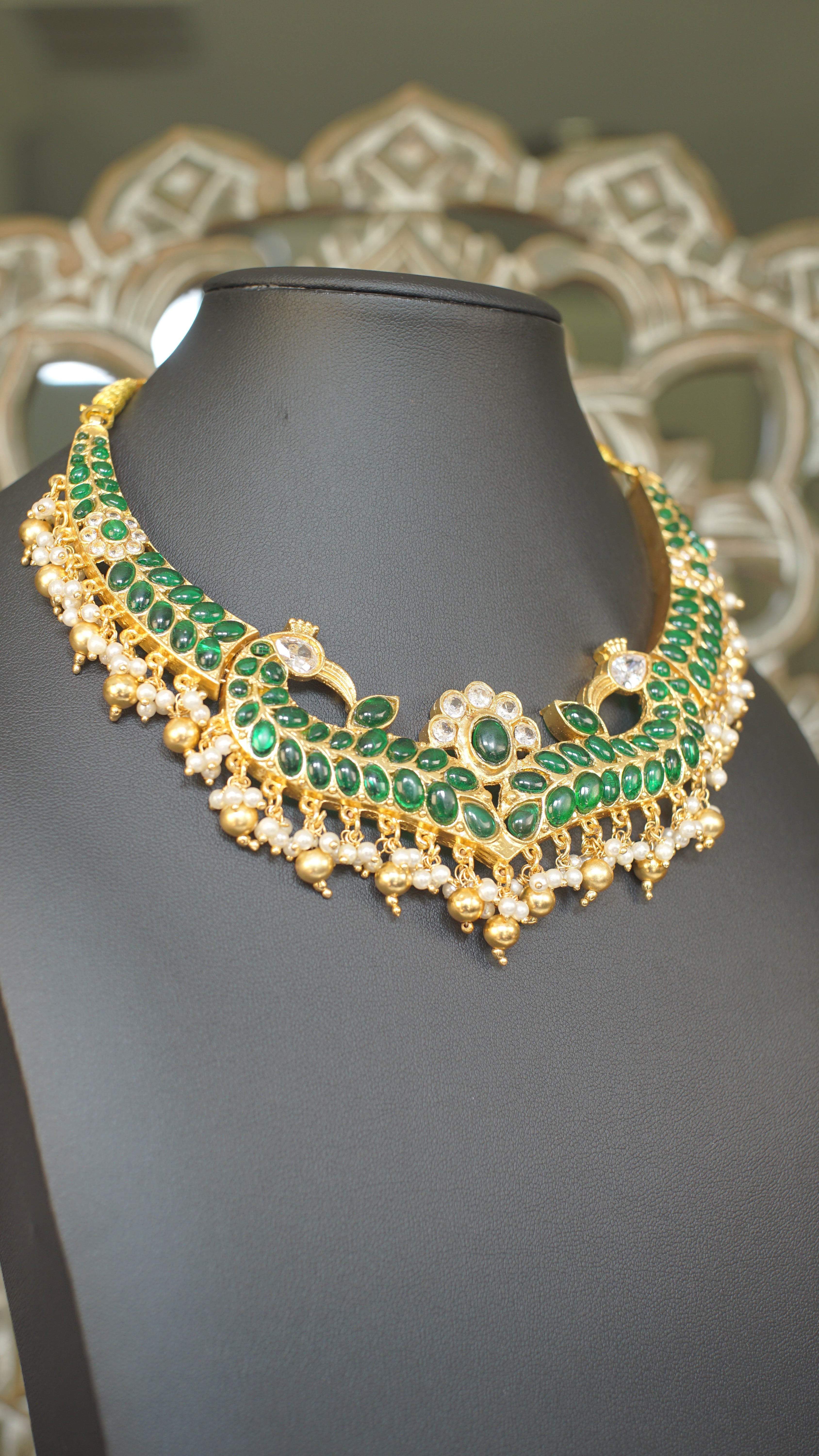 Emerald Green Kundan Choker Set with Pearl Drops