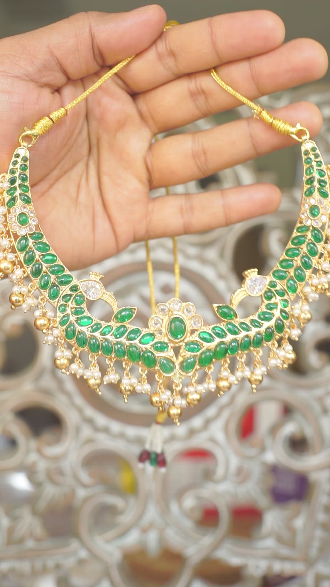 Emerald Green Kundan Choker Set with Pearl Drops
